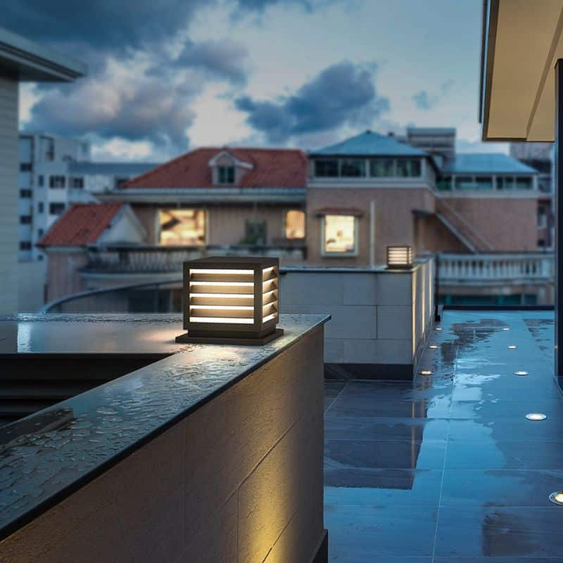 Lampara Solar Exterior Potente Diseño Cubo Luminaria En Acero Inoxidable